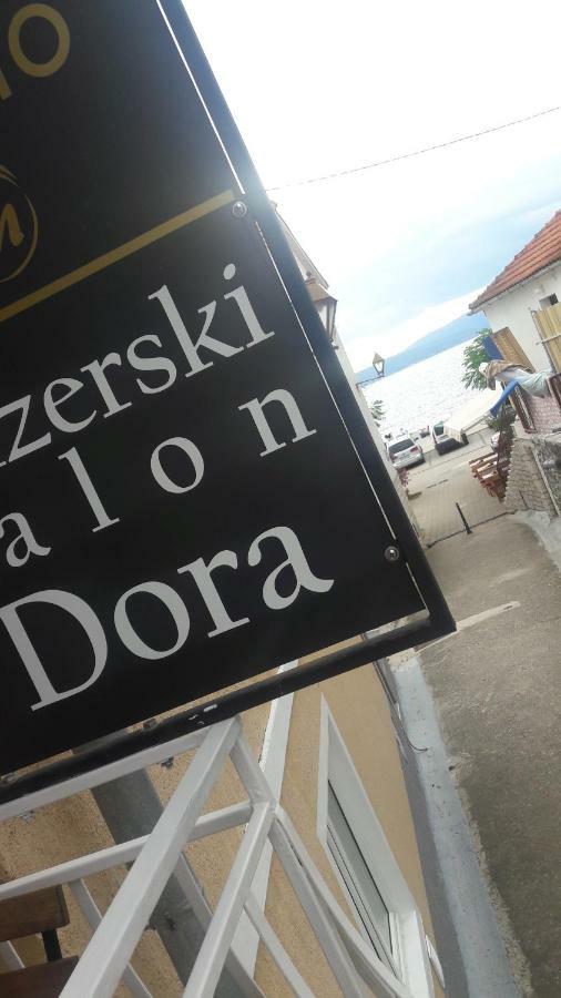 Dora Njivice Exterior foto